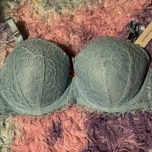 Victoria's Secret Dream Angels lined Demi bra